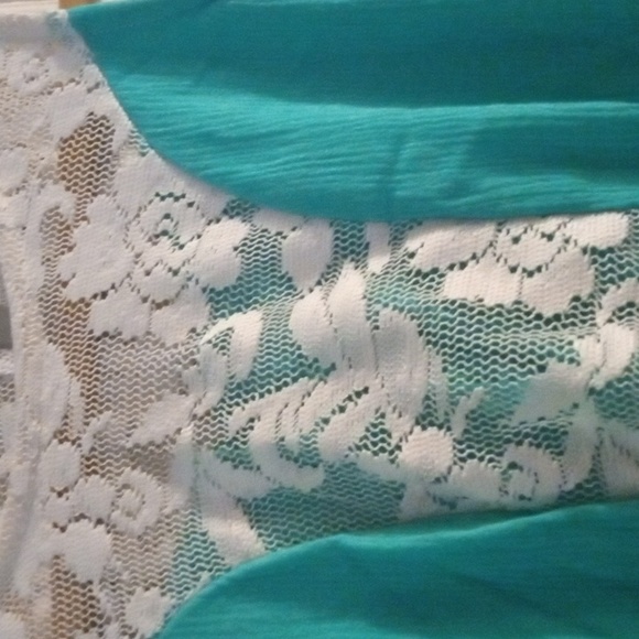 Girls High Low Dress - Picture 2 of 10